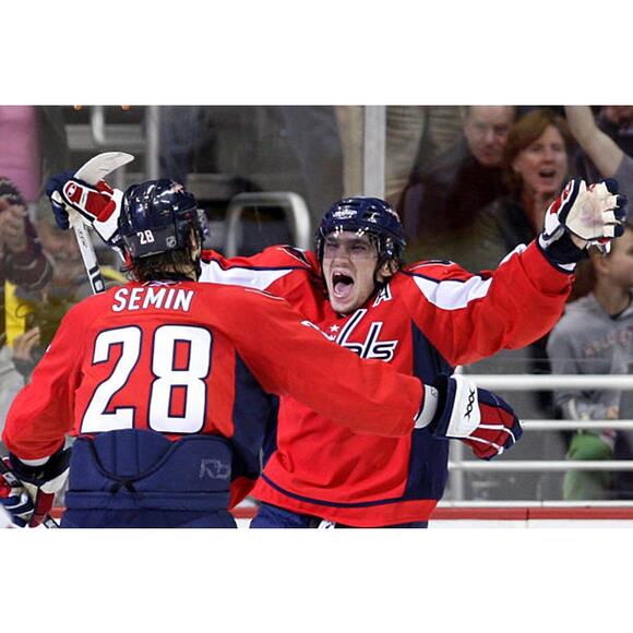 OVECHKIN Washington Capitals 2000s RBK Edge 7187A authentic jersey 48 M red NHL - Picture 7 of 13